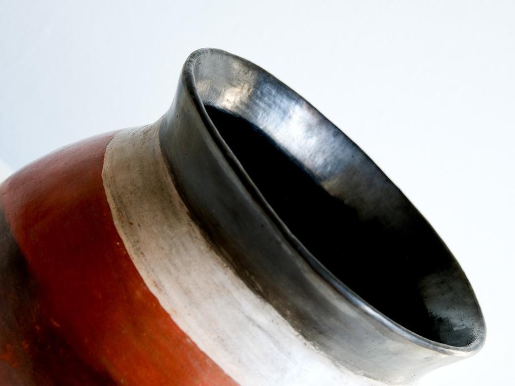 handmade ceramic vase 