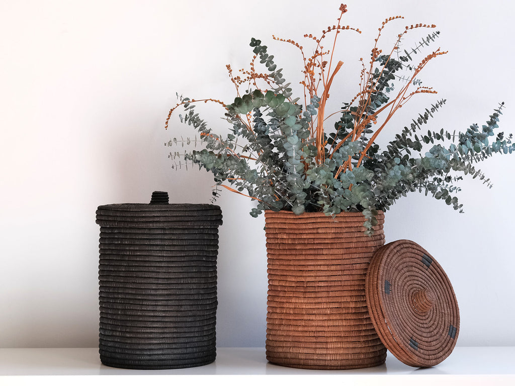 wicker baskets with lid